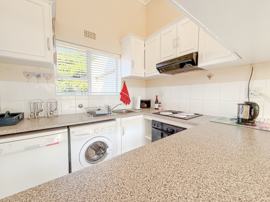 2 Bedroom Property for Sale in Goose Valley Western Cape
